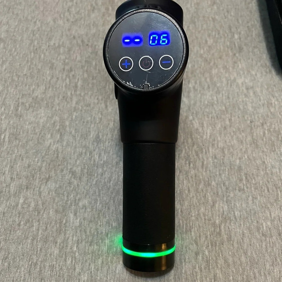 30 Speed 6 Level Deep Tissue Massage Gun - Picture 3 of 5